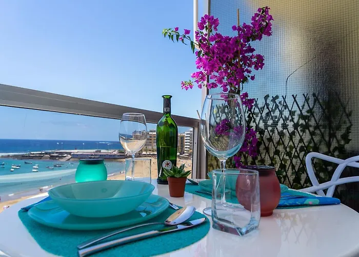 Frontline With Blue Views Lejlighed