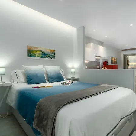 Frontline With Blue Views Apartamento